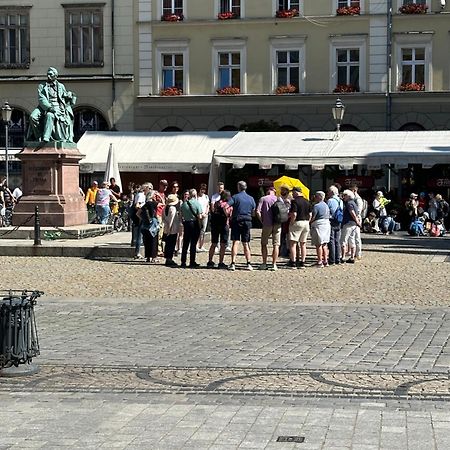 Апартаменты Rynek Pod Fredra Вроцлав Экстерьер фото