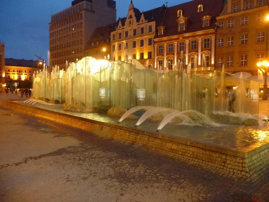 Апартаменты Rynek Pod Fredra Вроцлав Экстерьер фото