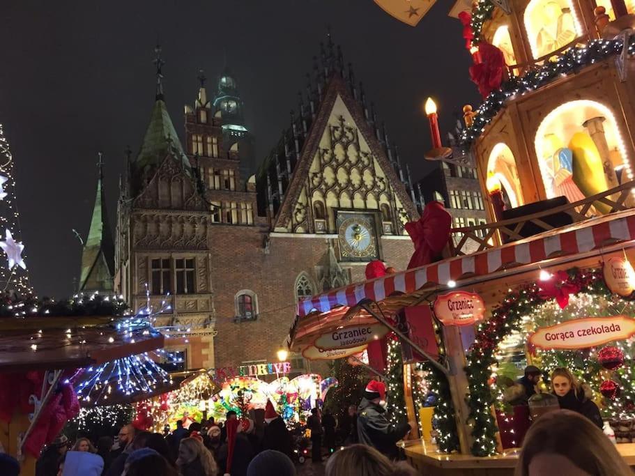 Апартаменты Rynek Pod Fredra Вроцлав Экстерьер фото
