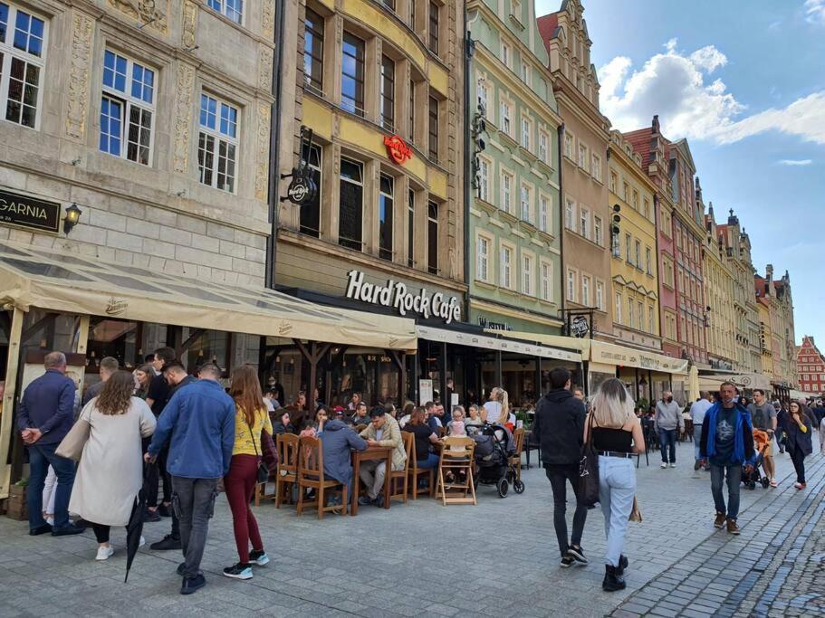 Апартаменты Rynek Pod Fredra Вроцлав Экстерьер фото